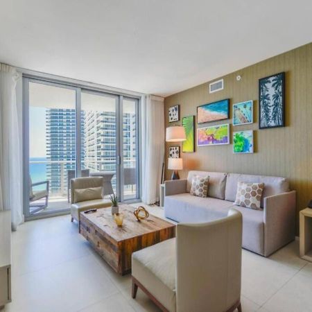 Beachfront Condo With Mesmerizing Views Hollywood Exterior foto