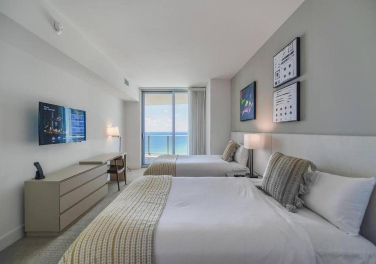 Beachfront Condo With Mesmerizing Views Hollywood Exterior foto
