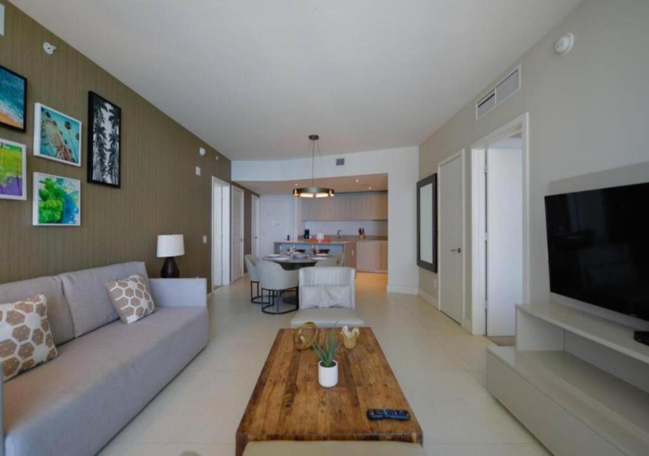 Beachfront Condo With Mesmerizing Views Hollywood Exterior foto